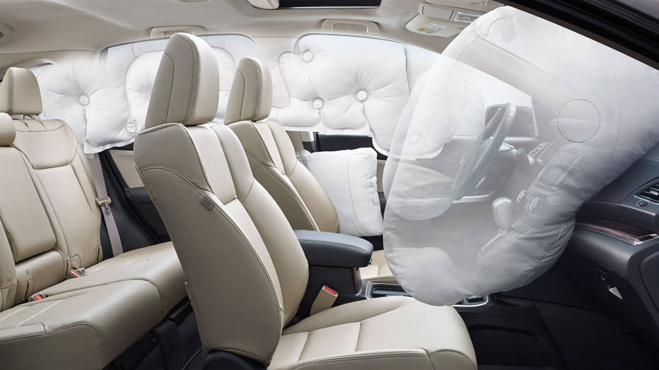 U.S. probes air bag failures in deadly Hyundai, Kia car